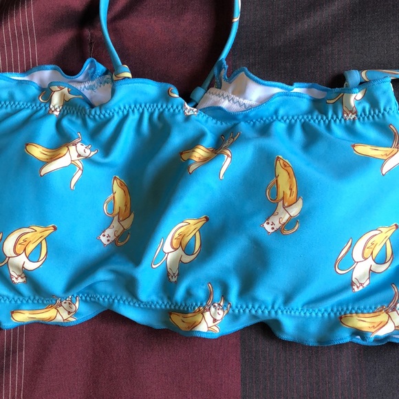 Banana Kitty Bikini Top 🍌🐱 - Picture 2 of 3